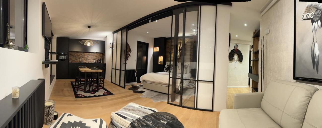 Appartement Vue Tour Eiffel Paris 16 Eme Exterior photo
